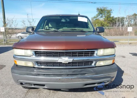 2004 Chevrolet Suburban 1500 Ls z USA, uszkodzony, nr VIN 1GNEC16Z24J155696